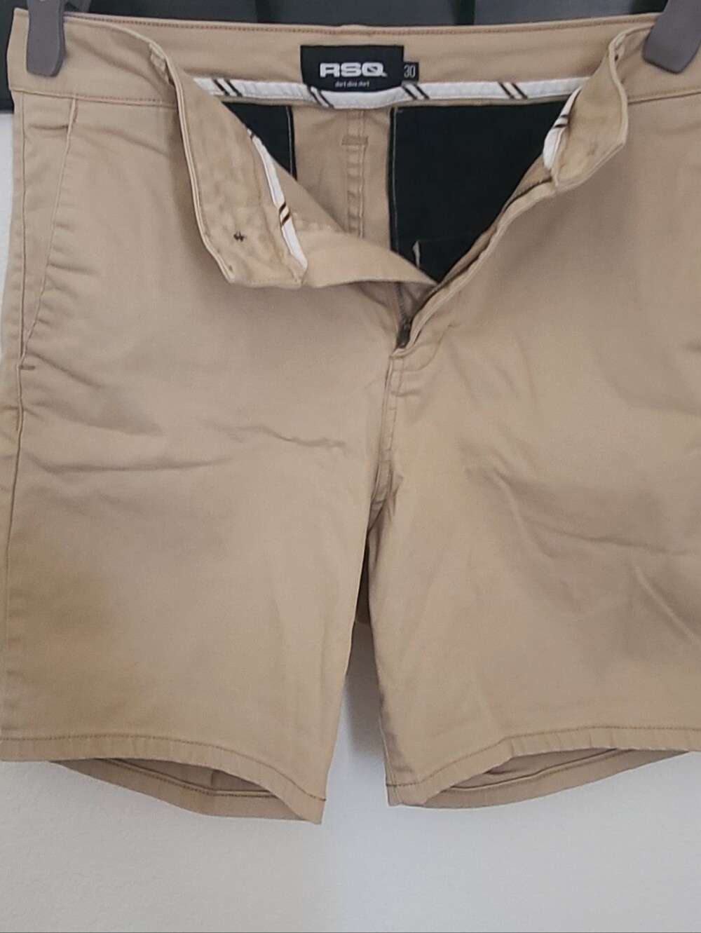 RSQ Men's Tan Short Chino Shorts